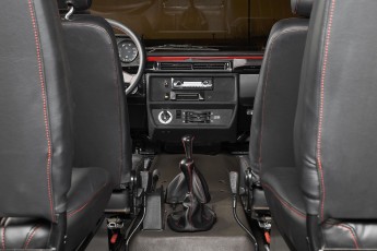 1-005-Convertible-Mercedes-G-250-077686