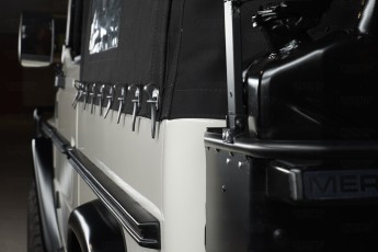 2A-018-Convertible-Mercedes-G-250-085109