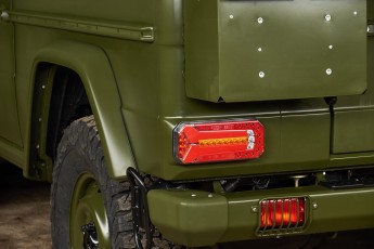 2A-019-Convertible-Mercedes-G-250-080272