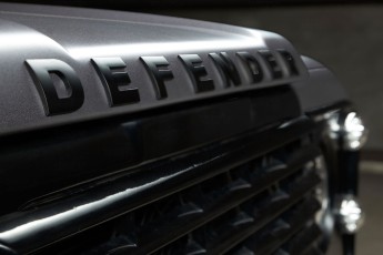 2A-019-Land-Rover-Defender-D90-460161
