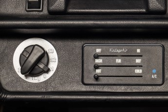 2A-043-Convertible-Mercedes-G-250-085158