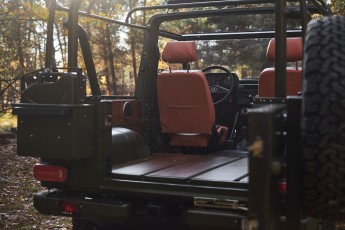 2B-054-Convertible-Mercedes-G-250-080272