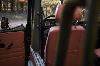 2B-056-Convertible-Mercedes-G-250-080272