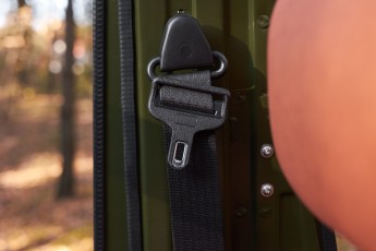 2B-067-Convertible-Mercedes-G-250-080272