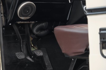 2B-064-Convertible-Mercedes-G-250-080049