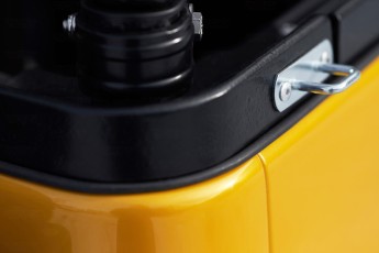 2B-030-Convertible-Mercedes-G-250-080080