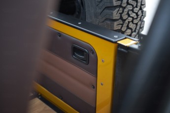 2B-066-Convertible-Mercedes-G-250-083720