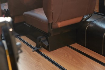 2B-070-Convertible-Mercedes-G-250-083720