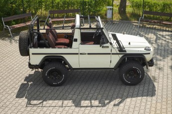 2B-010-Convertible-Mercedes-G-250-068316