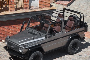 2B-012-Convertible-Mercedes-G-250-083940-org