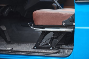 2B-034-Convertible-Mercedes-G-250-068242-org