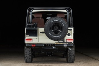 1-004-Convertible-Mercedes-G-250-087653