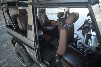 2B-044-Convertible-Mercedes-G-250-089361