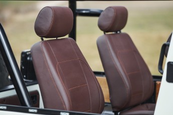 2B-051-Convertible-Mercedes-G-250-079112