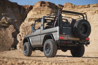 2B-002-Convertible-Mercedes-G-250-077411