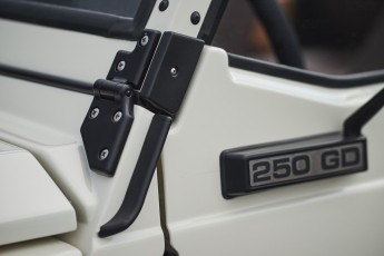 2B-025-Convertible-Mercedes-G-250-077778