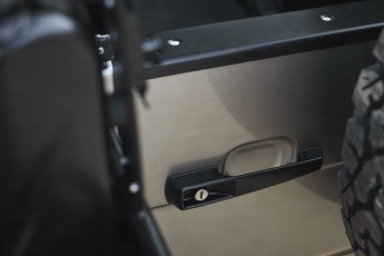 2B-028-Convertible-Mercedes-G-250-077411