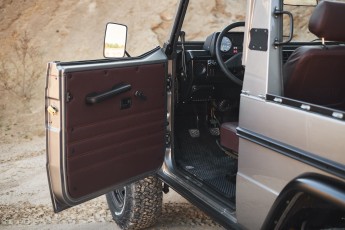 2B-032-Convertible-Mercedes-G-250-077411