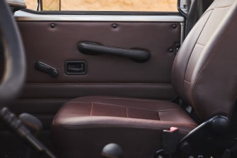 2B-045-Convertible-Mercedes-G-250-077411