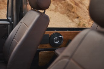 2B-049-Convertible-Mercedes-G-250-077411