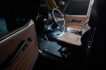 2A-022-Convertible-Mercedes-G-250-091413