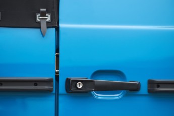 2B-025-Convertible-Mercedes-G-250-089968