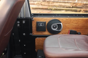 2B-043-Convertible-Mercedes-G-250-091413