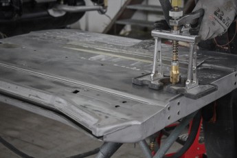 3-073-Convertible-Mercedes-G-250-070192