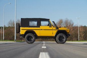 1-001-Convertible-Mercedes-G-250-079776