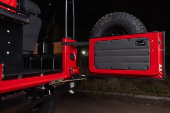 2A-024-Convertible-Mercedes-G-250-086494