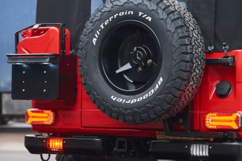 2B-024-Convertible-Mercedes-G-250-086494