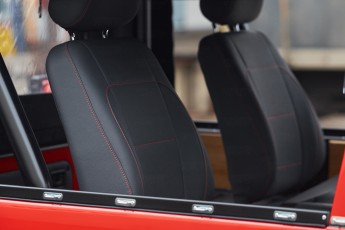 2B-030-Convertible-Mercedes-G-250-086494