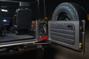 2A-020-Convertible-Mercedes-G-250-070868