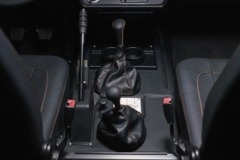 2A-041-Convertible-Mercedes-G-250-070868