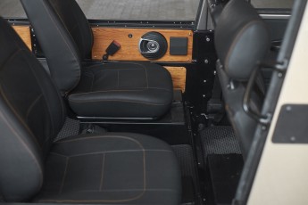 2B-034-Convertible-Mercedes-G-250-070868