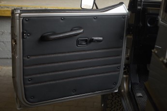 2B-038-Convertible-Mercedes-G-250-070868