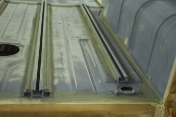 3-044-Convertible-Mercedes-G-250-070868