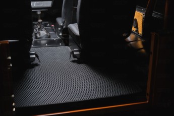 2A-047-Convertible-Mercedes-G-250-078660