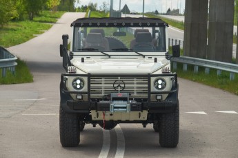 2B-002-Convertible-Mercedes-G-250-084177org