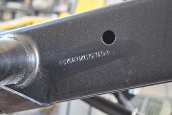 3-049-Convertible-Mercedes-G-250-077428