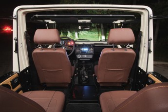 2A-023-Convertible-Mercedes-G-250-086775