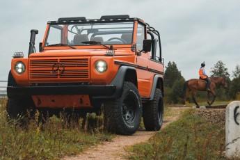 2B-007-Convertible-Mercedes-G-250-067572