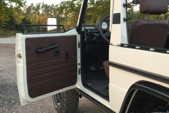 2B-025-Convertible-Mercedes-G-250-086775