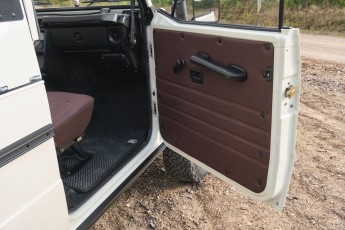 2B-030-Convertible-Mercedes-G-250-086775