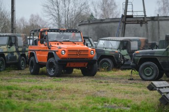 2B-008-Convertible-Mercedes-G-250-082383