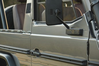 2B-018-Convertible-Mercedes-G-250-089168