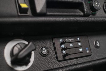 2A-029-Convertible-Mercedes-G-250-068144