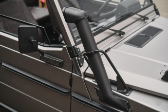 2B-012-Convertible-Mercedes-G-250-068144