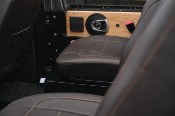 2B-026-Convertible-Mercedes-G-250-068144