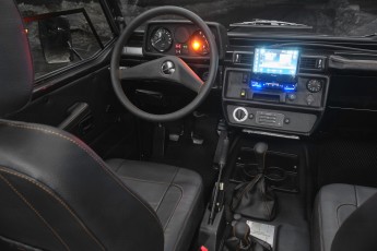 2A-017-Convertible-Mercedes-G-250-072376